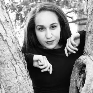 Meet your Posher, Nada